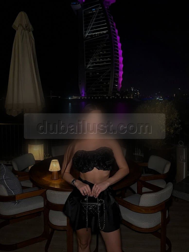 Mina Dee - صورة مرافقة 4 في Dubai