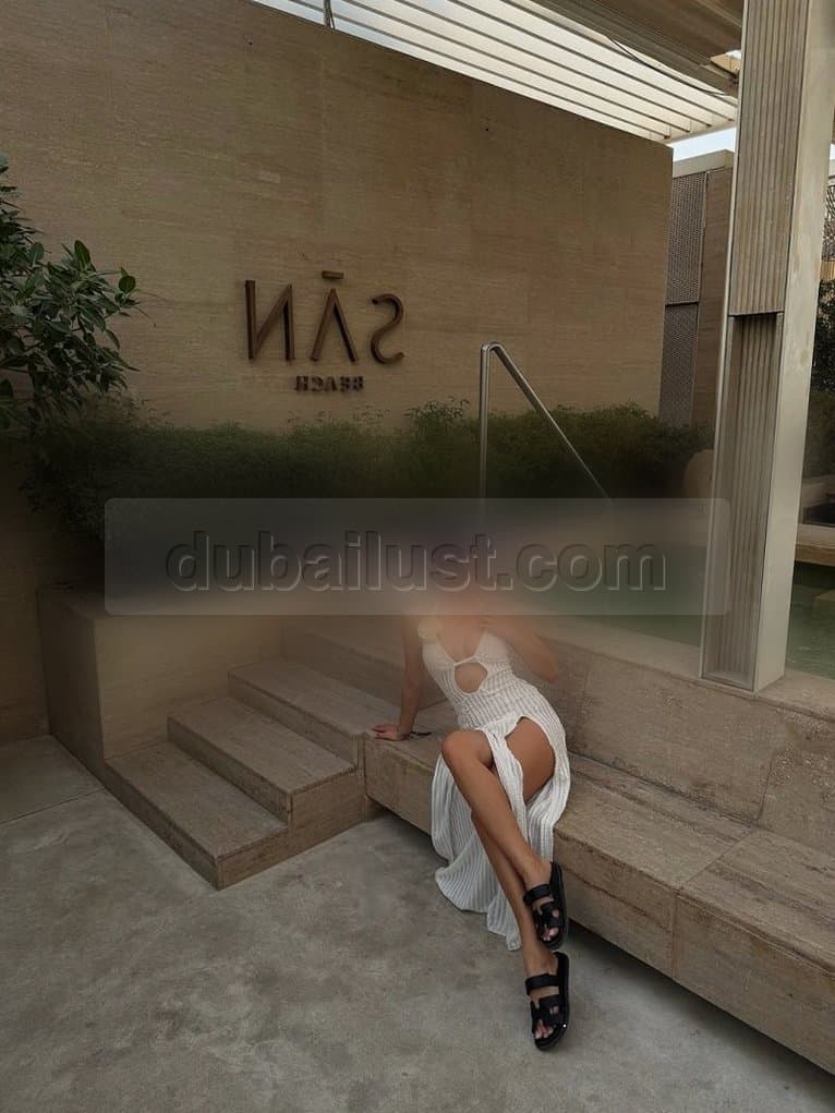 Mina Dee - صورة مرافقة 10 في Dubai