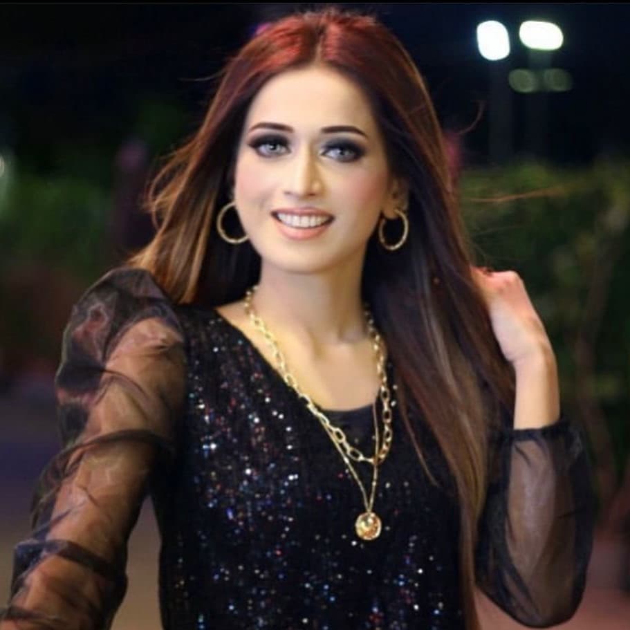 Diya Khanna - escort photo 1 in Dubai