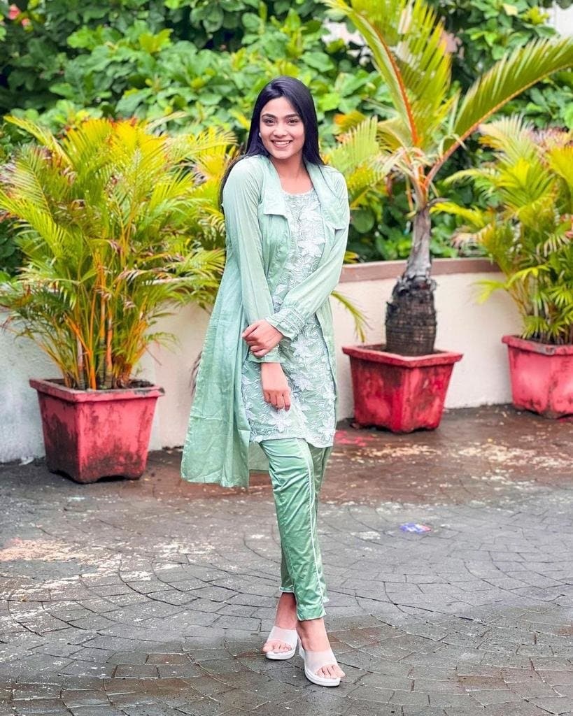 Ankita - escort photo 2 in Dubai