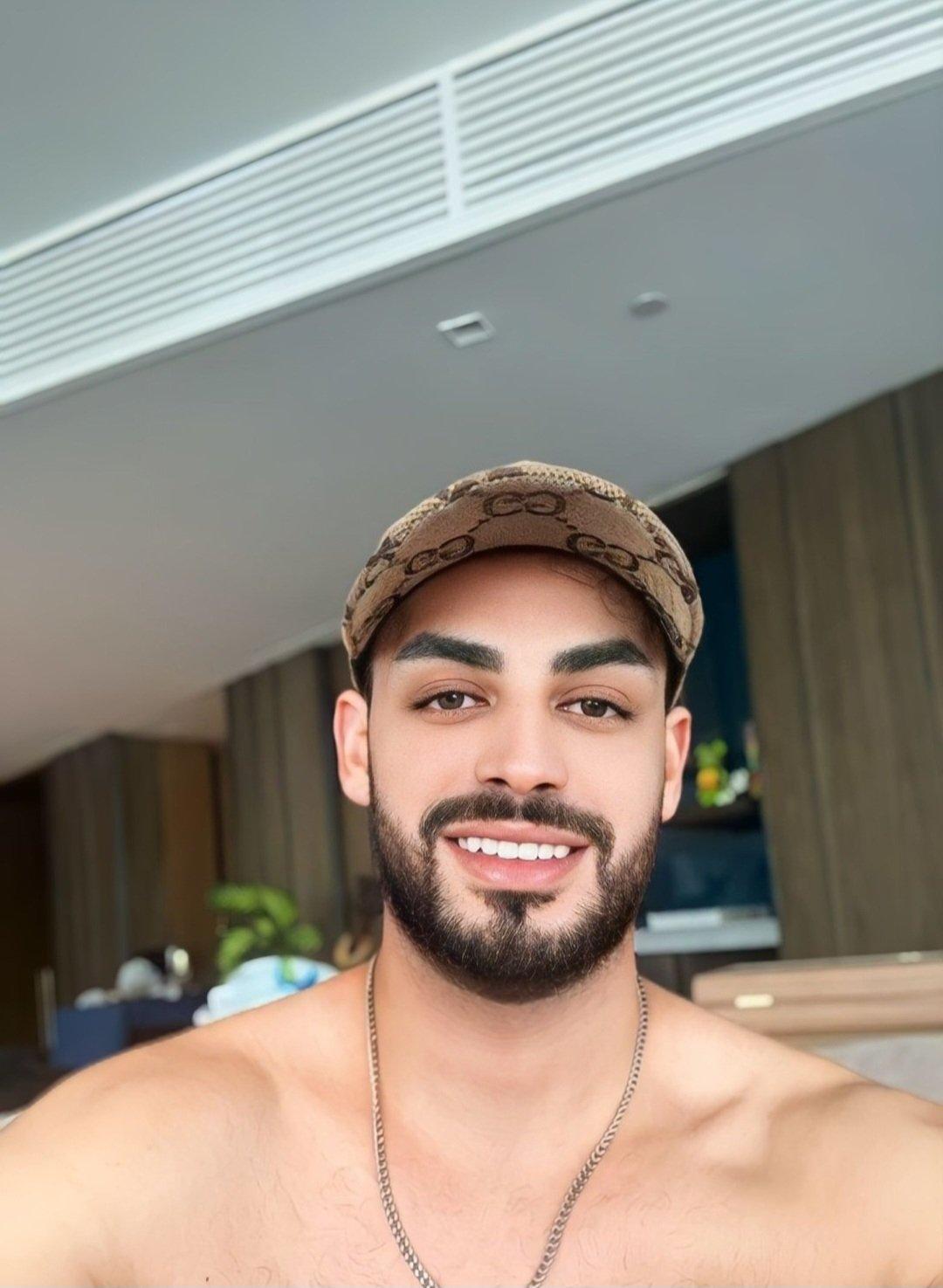 Alex - escort photo 4 in Dubai
