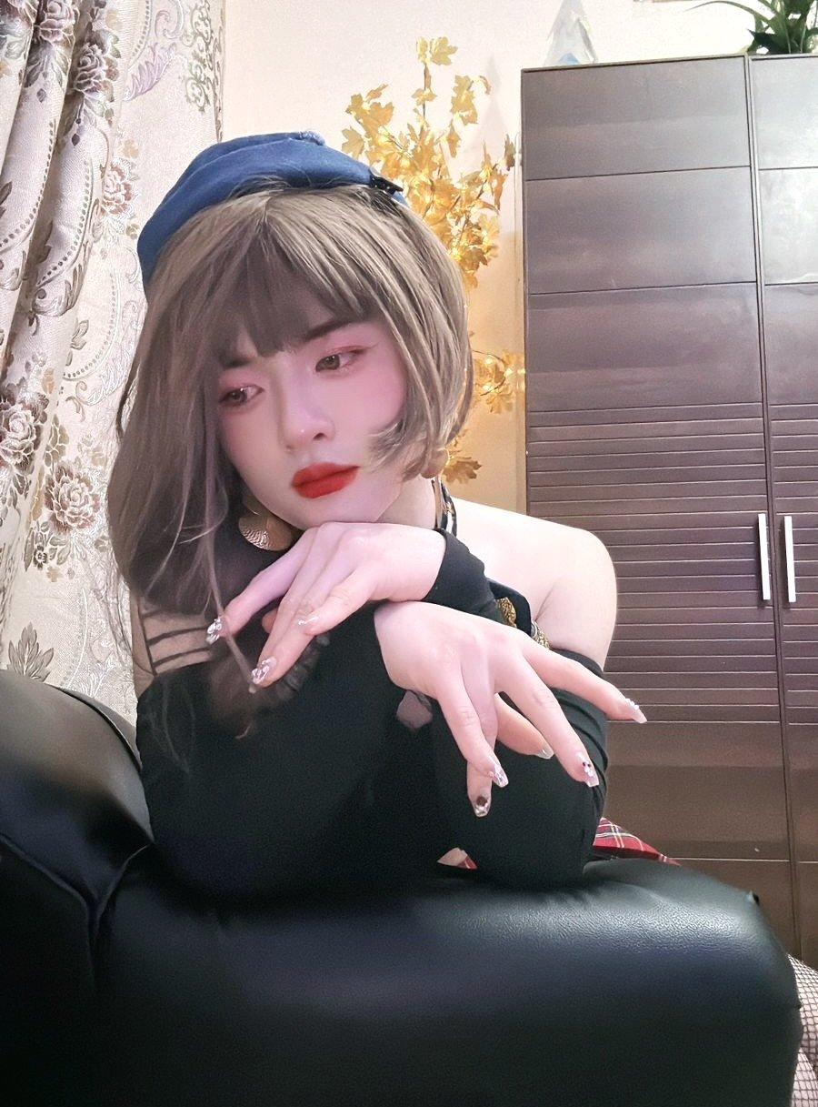 Lona Cross Dress - escort photo 15 in Dubai