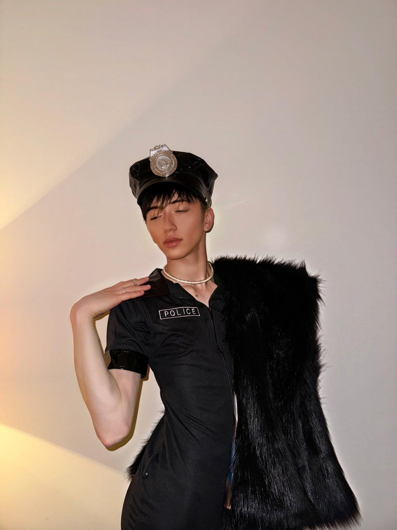 Luis - escort photo 4 in Dubai