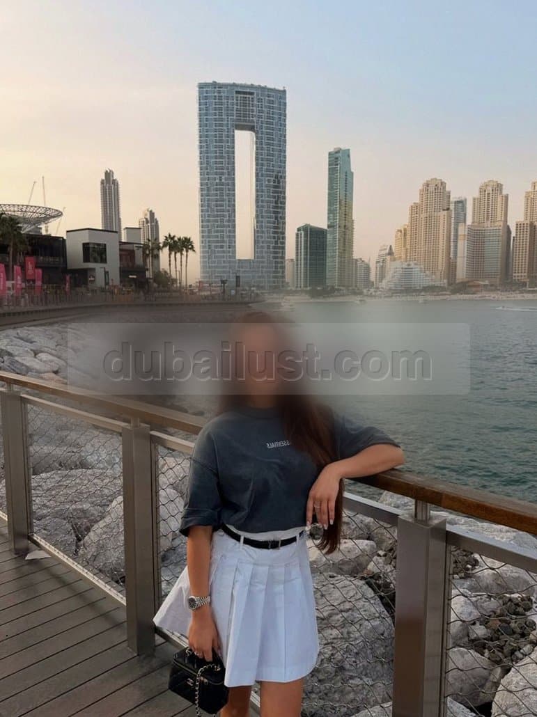 Mina Dee - صورة مرافقة 13 في Dubai