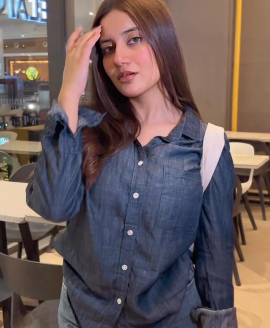 Navya VIP Indian Model - escort photo 1 in Dubai
