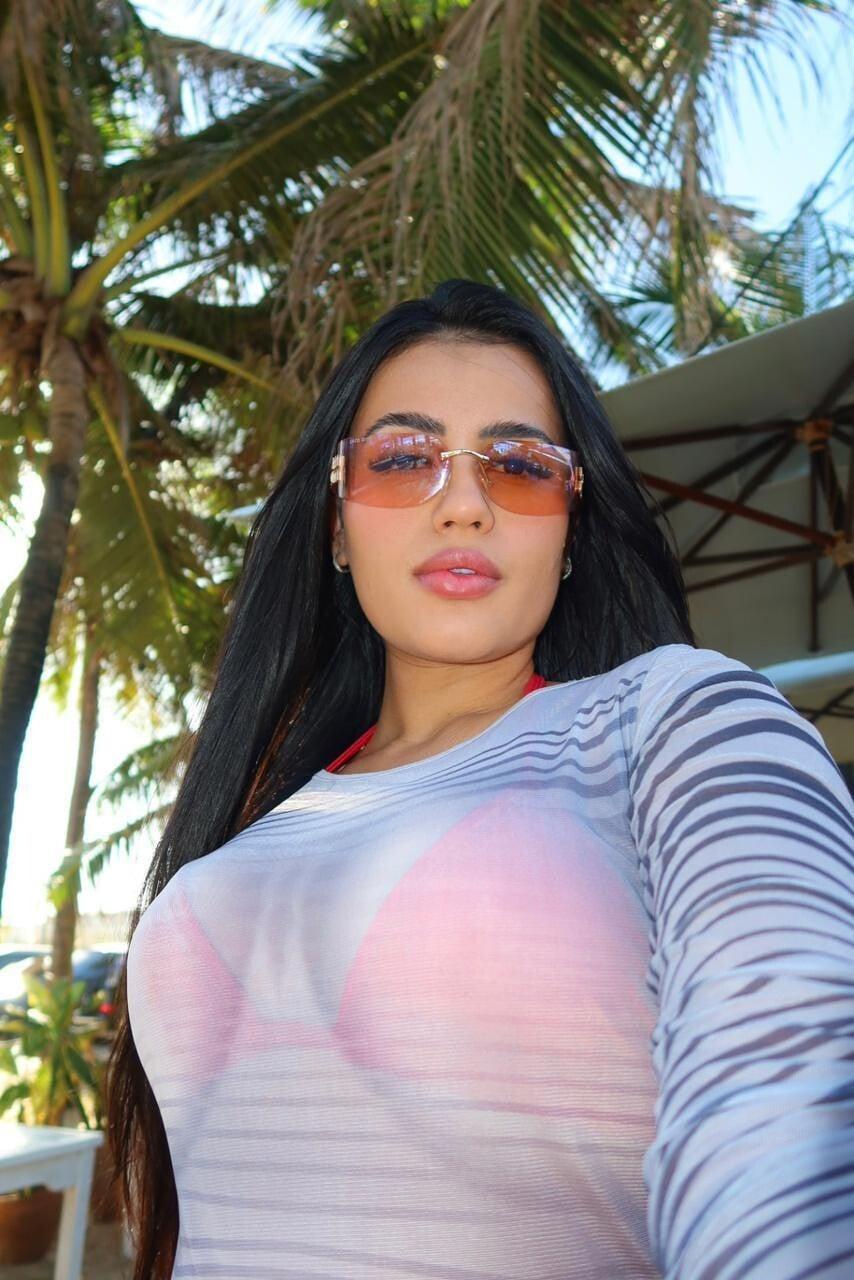 Zaina - фото эскорт 4 в Dubai