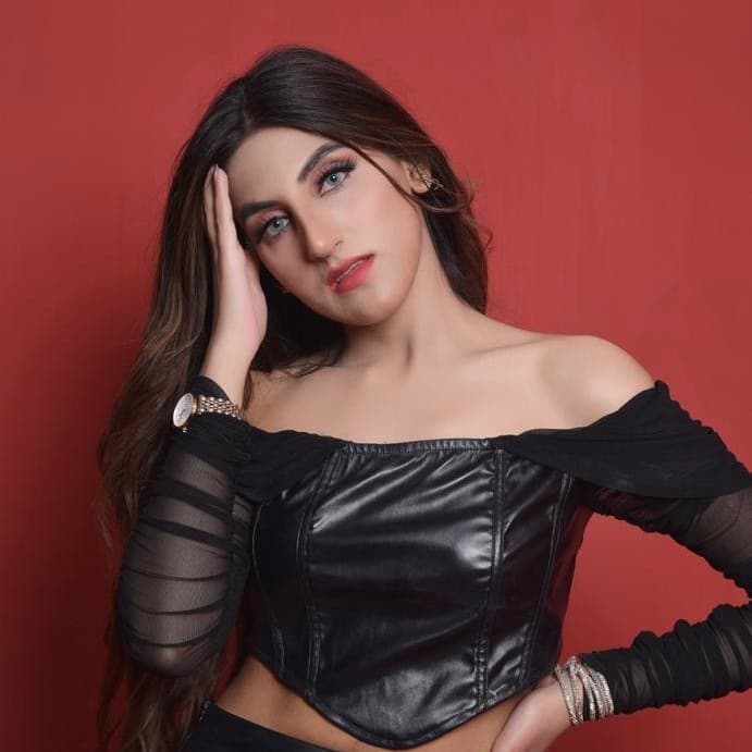 Simran Haur - escort photo 1 in Dubai