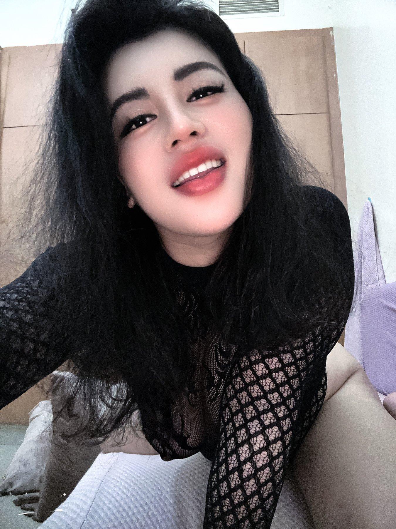 Eshika Bhasin - escort photo 3 in Dubai