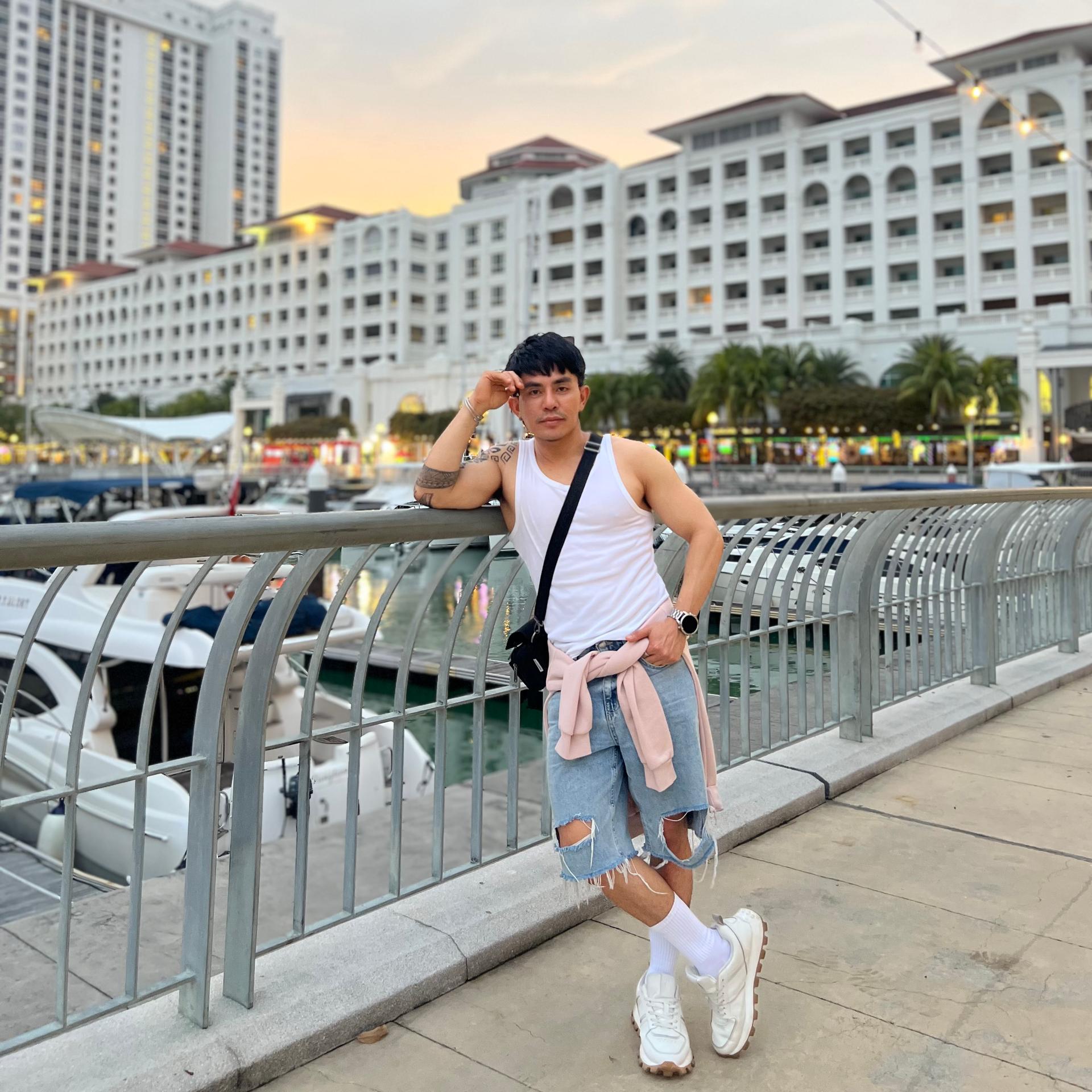 June-EscortMasseur - escort photo 8 in Dubai
