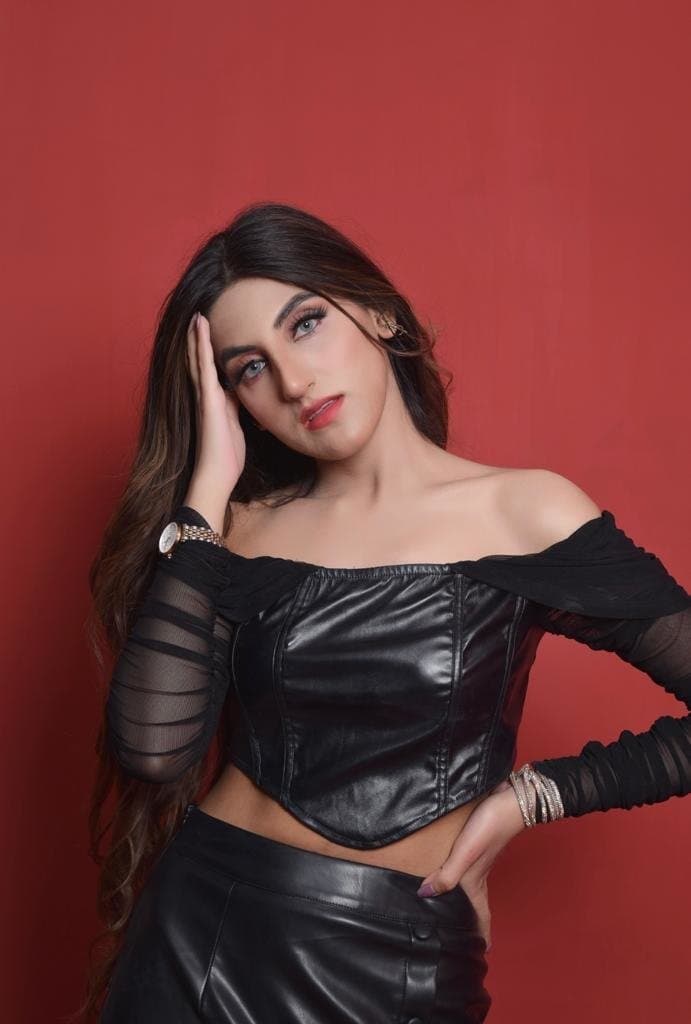 Simran Haur - escort photo 5 in Dubai