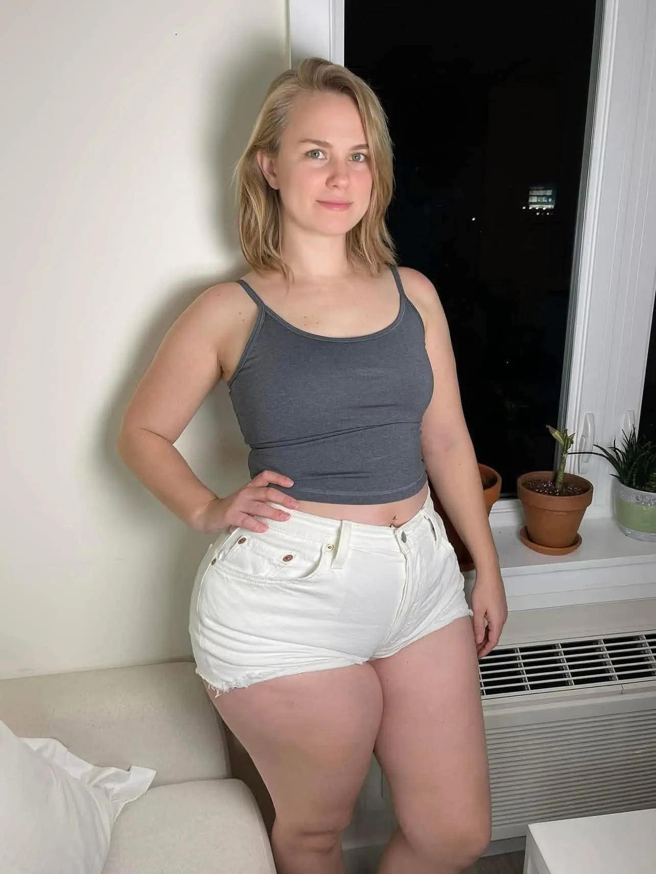 Fredia - escort photo 2 in Dubai