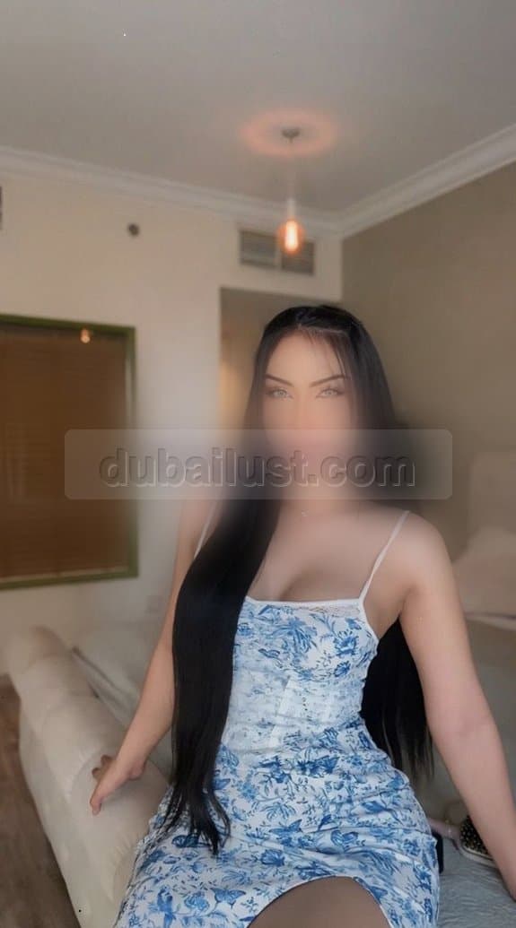 Rin Rinlani - صورة مرافقة 2 في Dubai