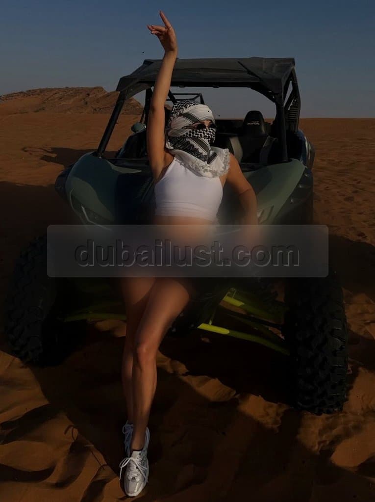 Mina Dee - صورة مرافقة 8 في Dubai
