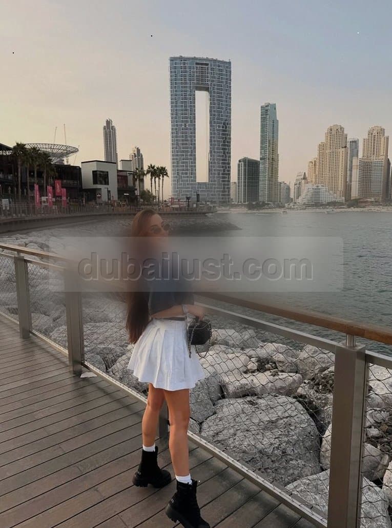 Mina Dee - صورة مرافقة 9 في Dubai